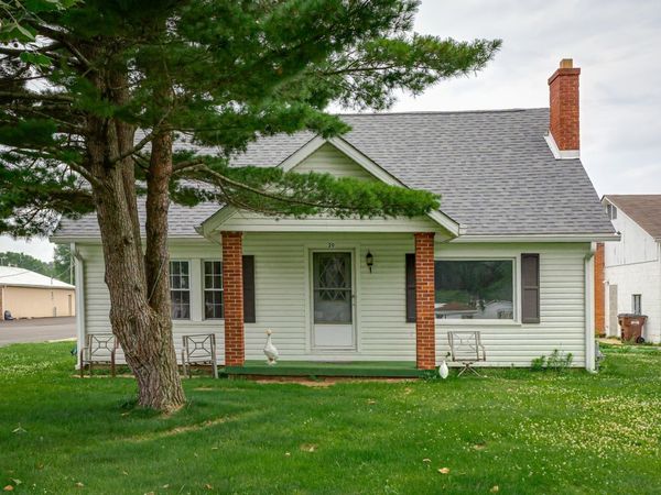 20-24 N Eisenhower Drive, Edinburgh, IN 46124