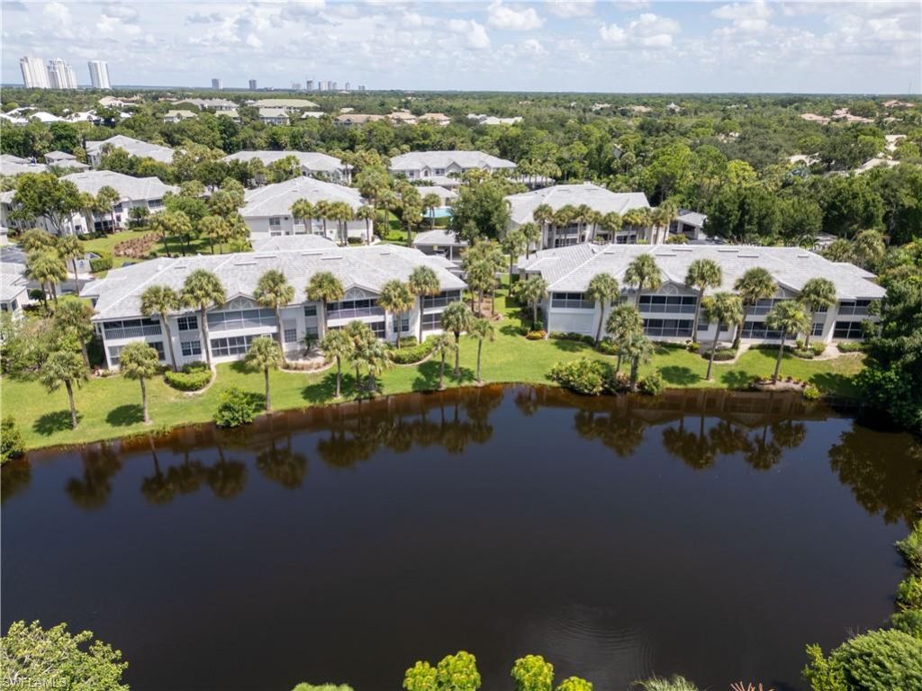 4240 Lake Forest Dr, Unit 413, Bonita Springs, FL 34134 Photo