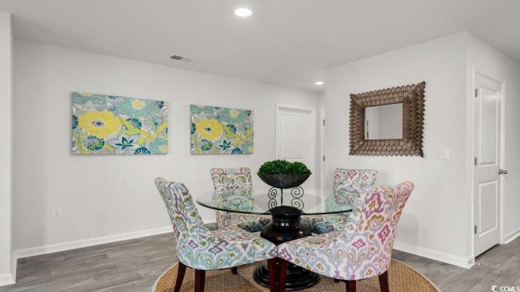 123 Coralberry Dr. Photo 6