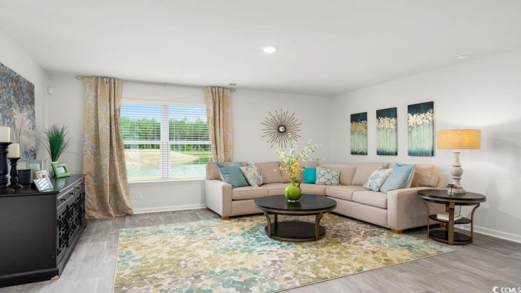 123 Coralberry Dr. Photo 8