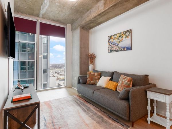 415 Church St, Unit #2109, Nashville, TN 37219