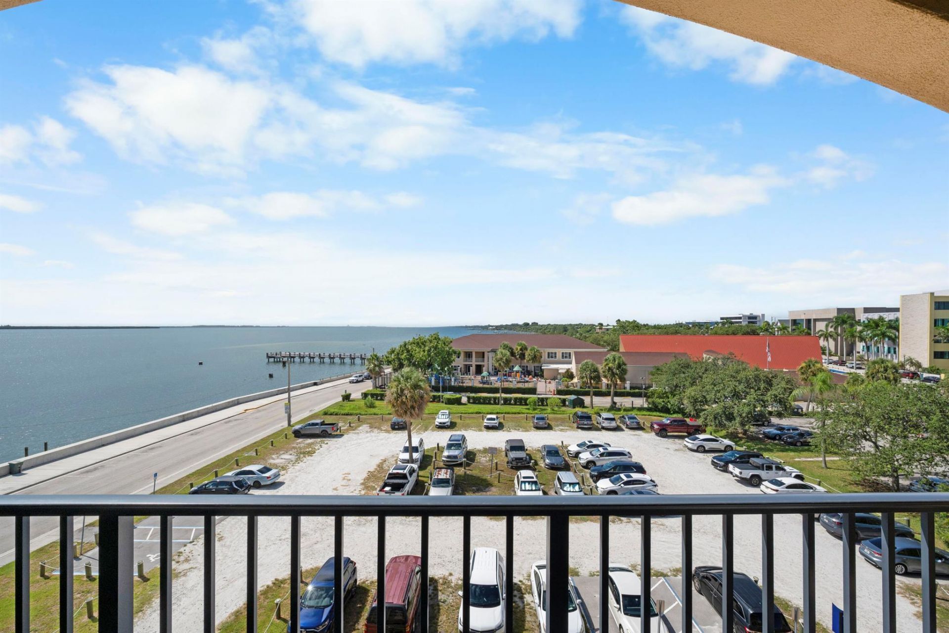 20 Orange Avenue, Unit 411, Fort Pierce, FL 34950 Photo