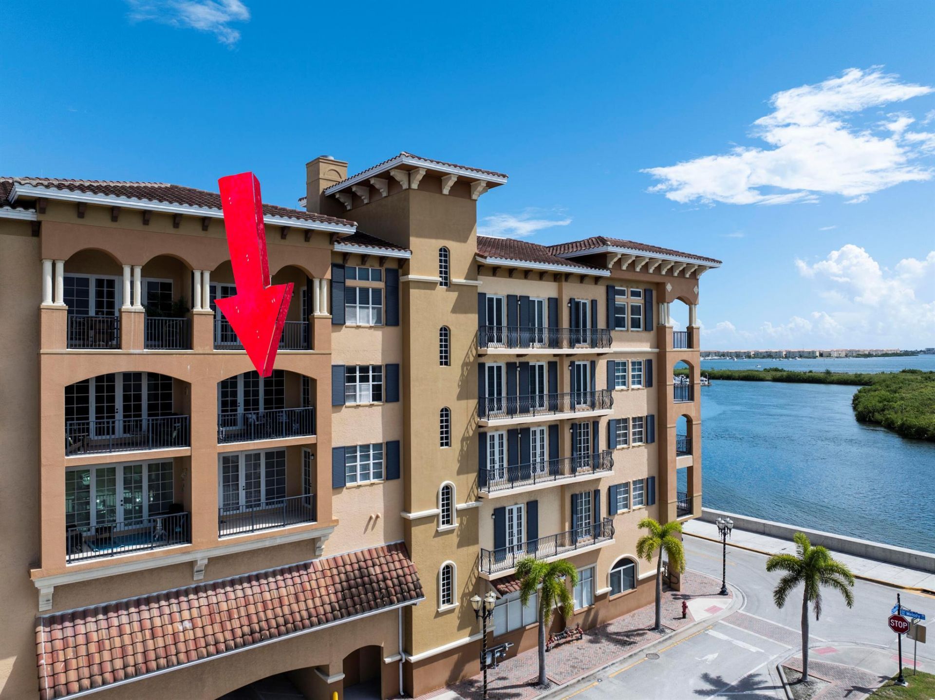 20 Orange Avenue, Unit 411, Fort Pierce, FL 34950 Photo