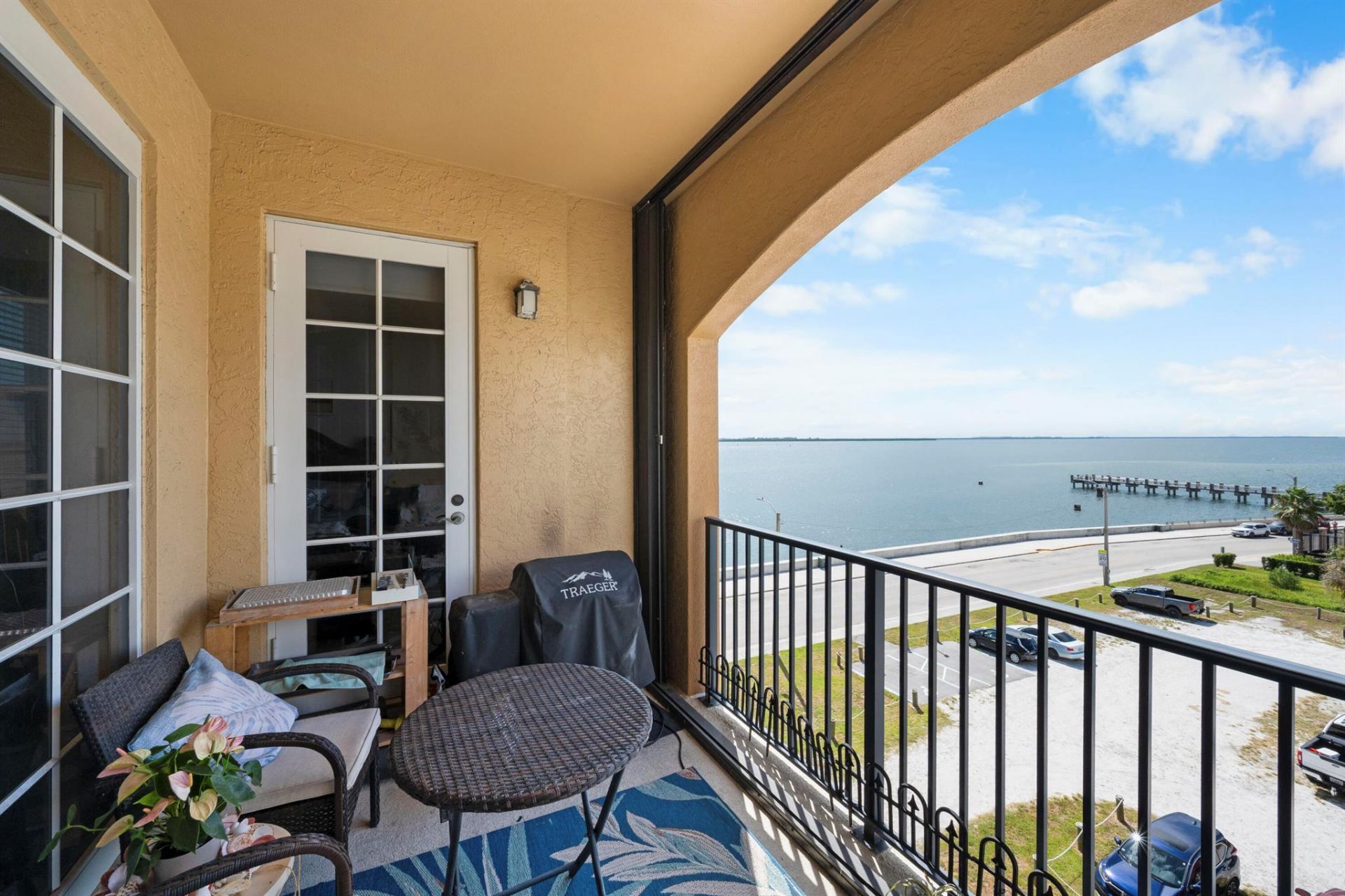 20 Orange Avenue, Unit 411, Fort Pierce, FL 34950 Photo