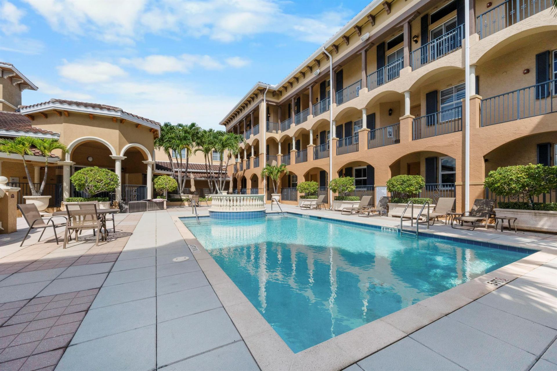 20 Orange Avenue, Unit 411, Fort Pierce, FL 34950 Photo