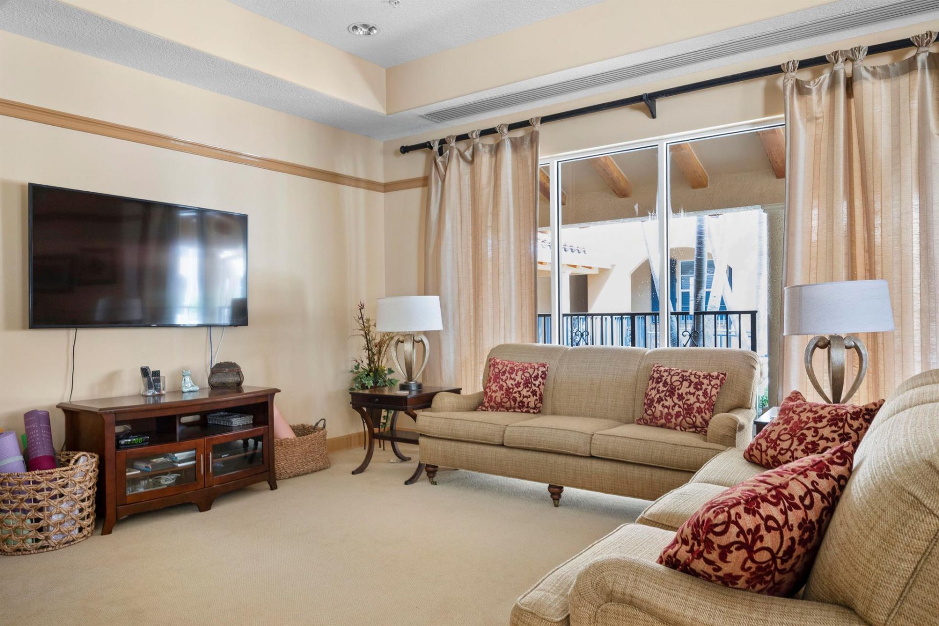 20 Orange Avenue, Unit 411, Fort Pierce, FL 34950 Photo