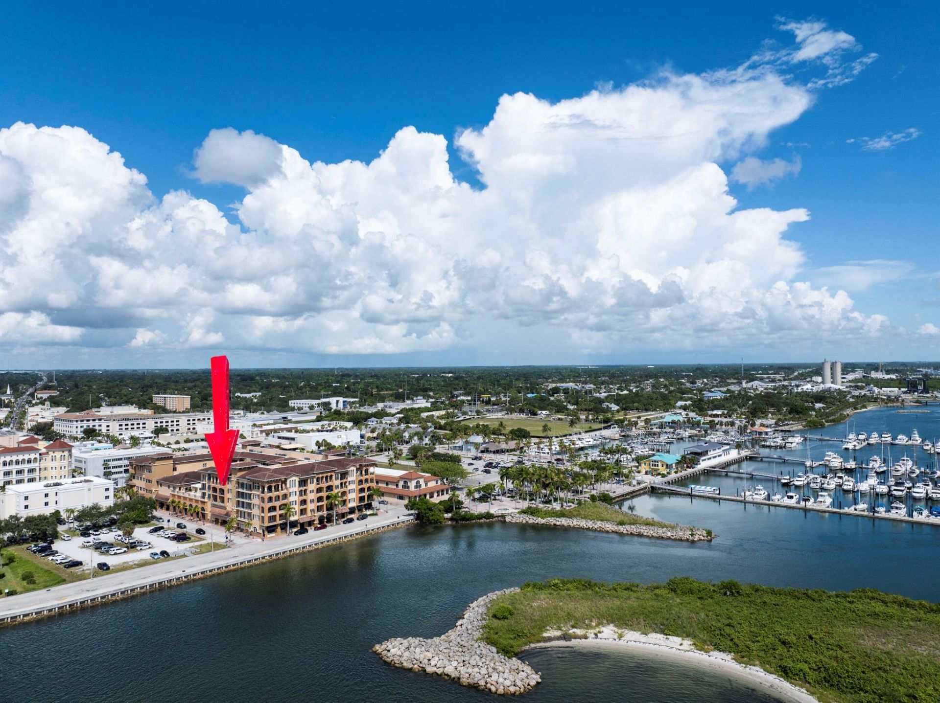 20 Orange Avenue, Unit 411, Fort Pierce, FL 34950 Photo