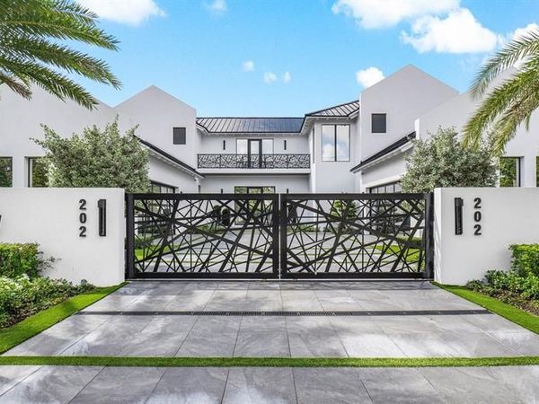 202 NW 7th St, Delray Beach, FL 33444