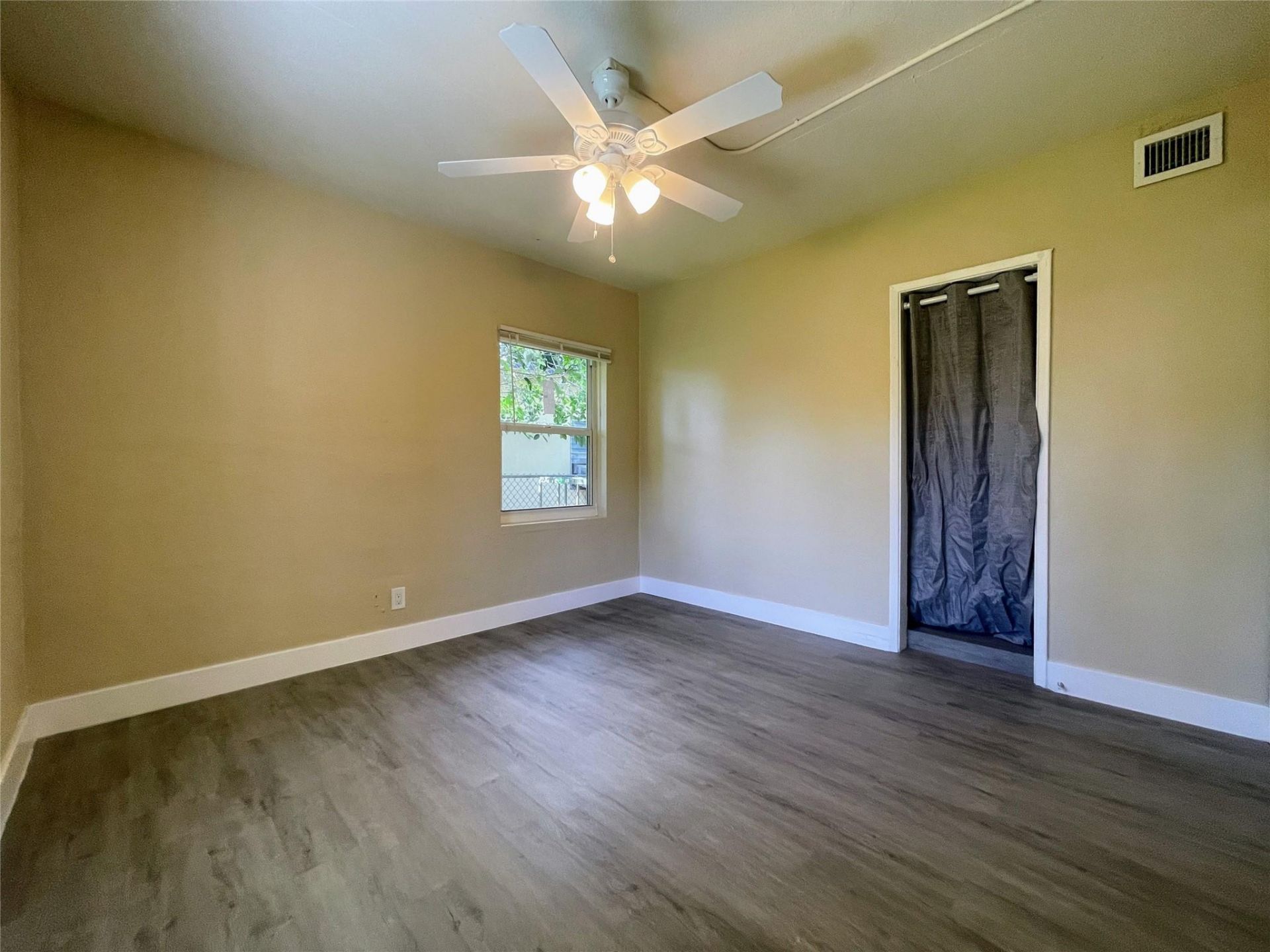 712 NW 17th Avenue, Fort Lauderdale, FL 33311 Photo