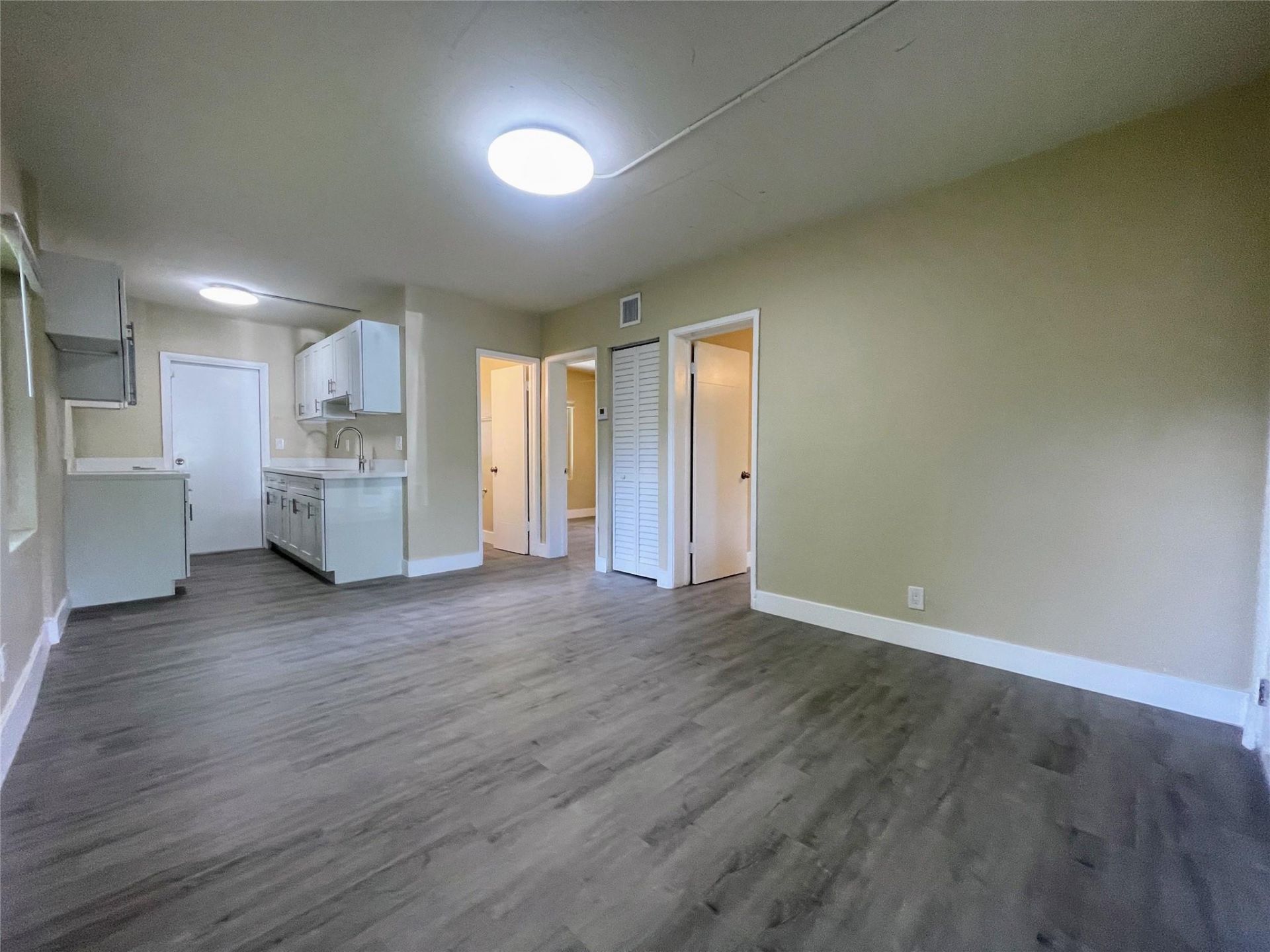 712 NW 17th Avenue, Fort Lauderdale, FL 33311 Photo