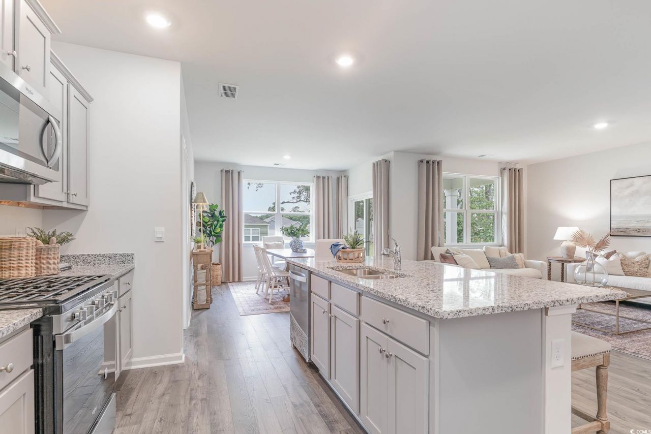 2811 Riverboat Way Photo 5