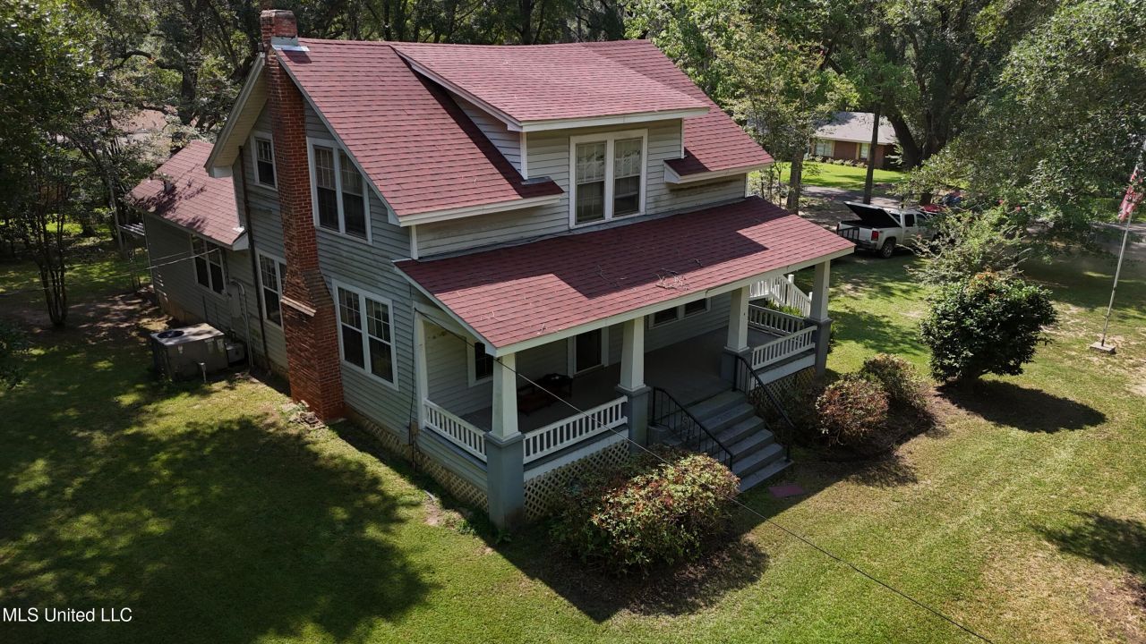 111 Lilly Scott Drive, Pineville, LA 71360 Main Photo