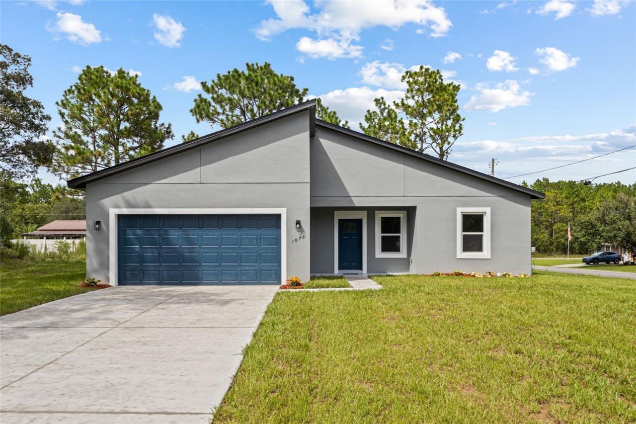 1071 W Hampshire Boulevard, Dunnellon, FL 34434 Photo
