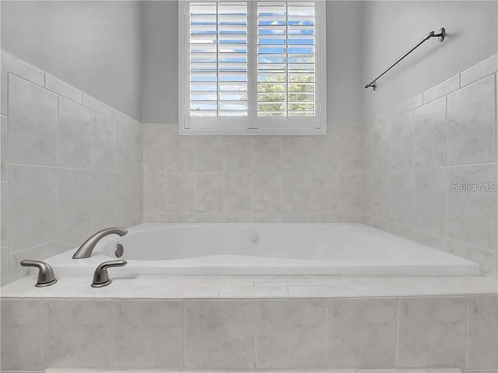 2660 Winnemissett Oaks Drive, Deland, FL 32724 Photo