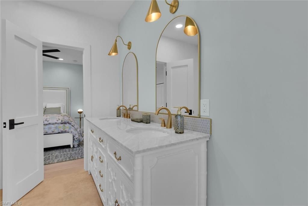 215 Mooring Line Dr, Naples, FL 34102 Photo