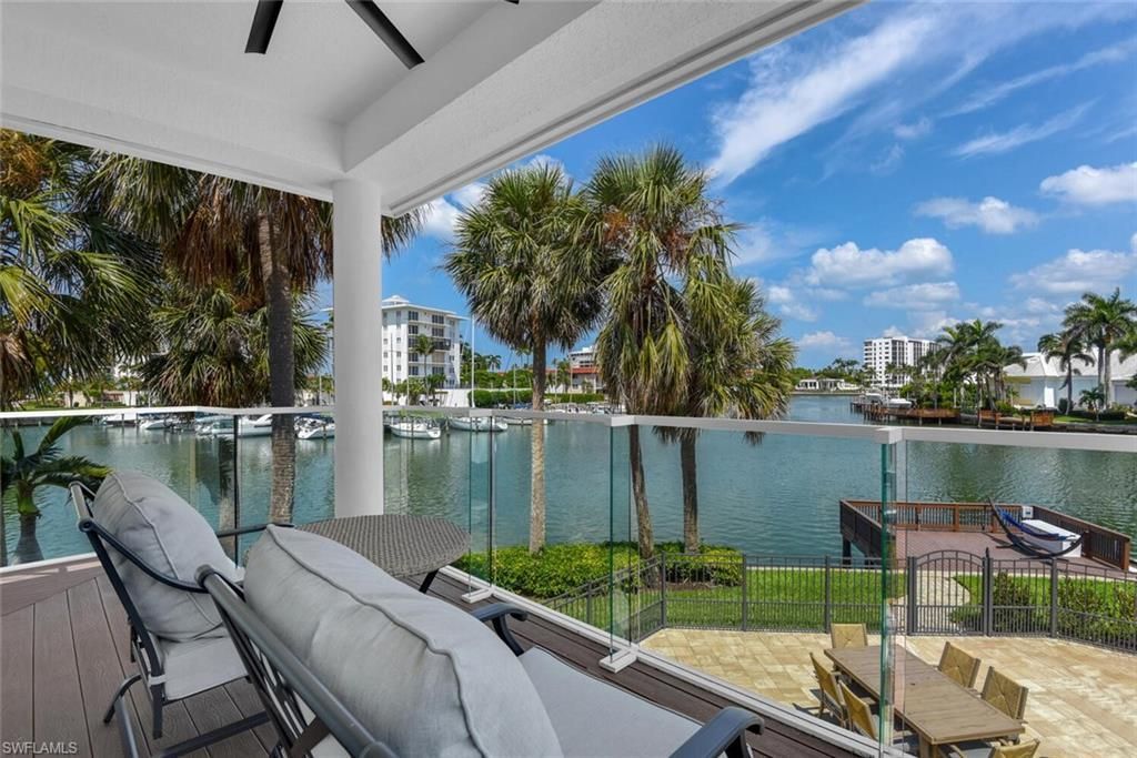 215 Mooring Line Dr, Naples, FL 34102 Photo