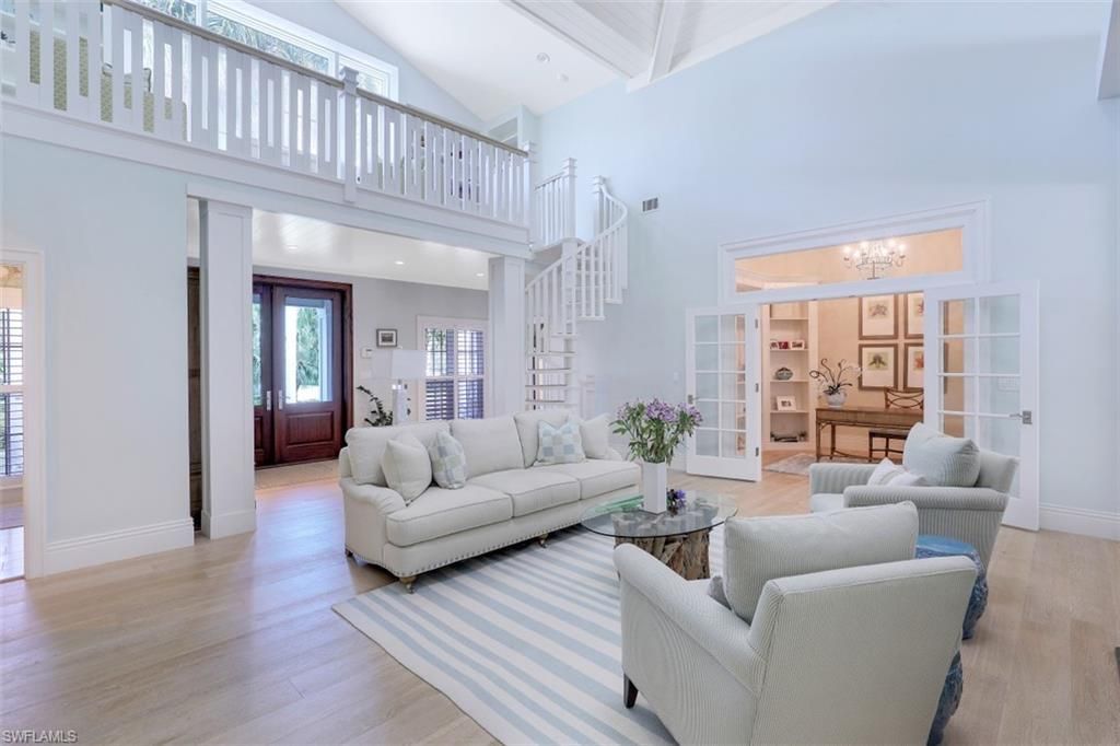154 4th Ave N, Naples, FL 34102 Photo