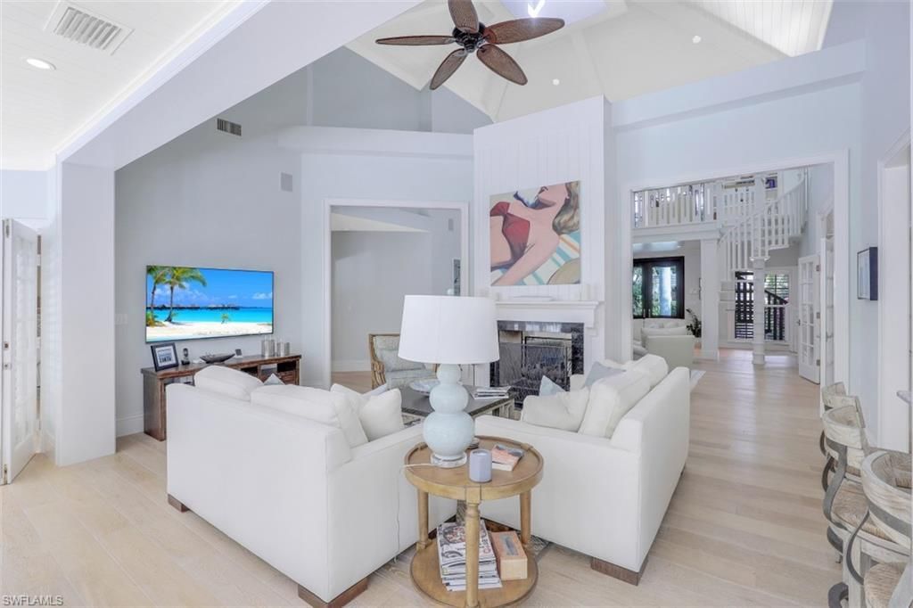 154 4th Ave N, Naples, FL 34102 Photo