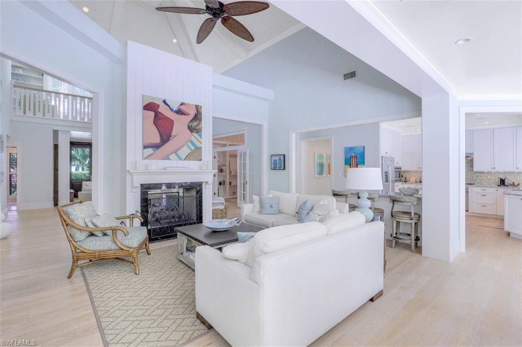 154 4th Ave N, Naples, FL 34102 Photo
