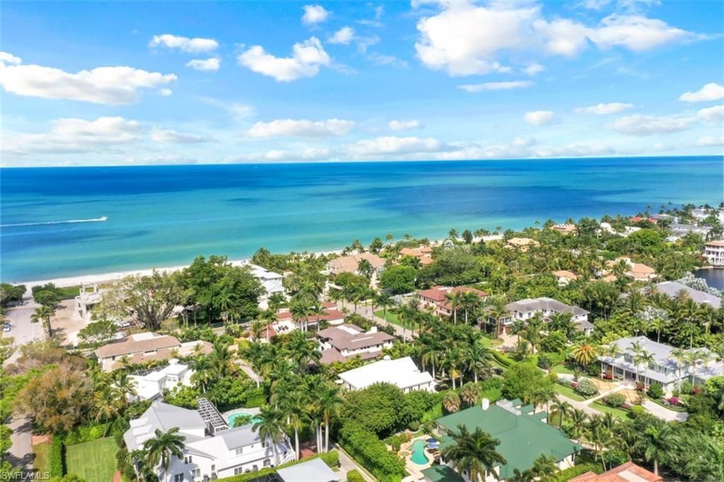 154 4th Ave N, Naples, FL 34102 Photo