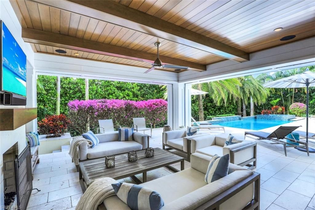 154 4th Ave N, Naples, FL 34102 Photo