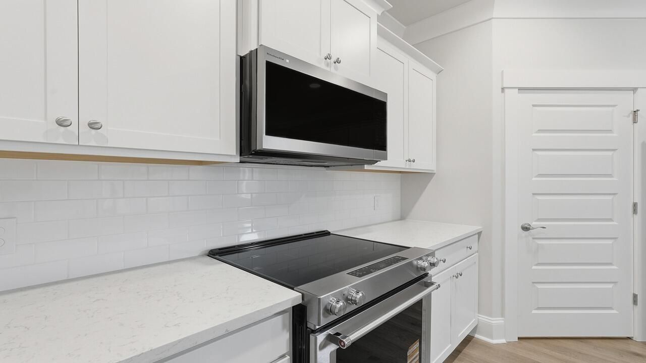 126 Midmills Lane Photo 12