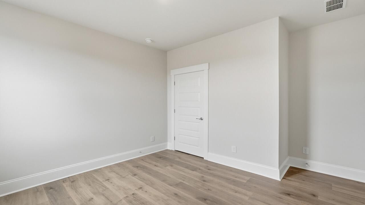 126 Midmills Lane Photo 25