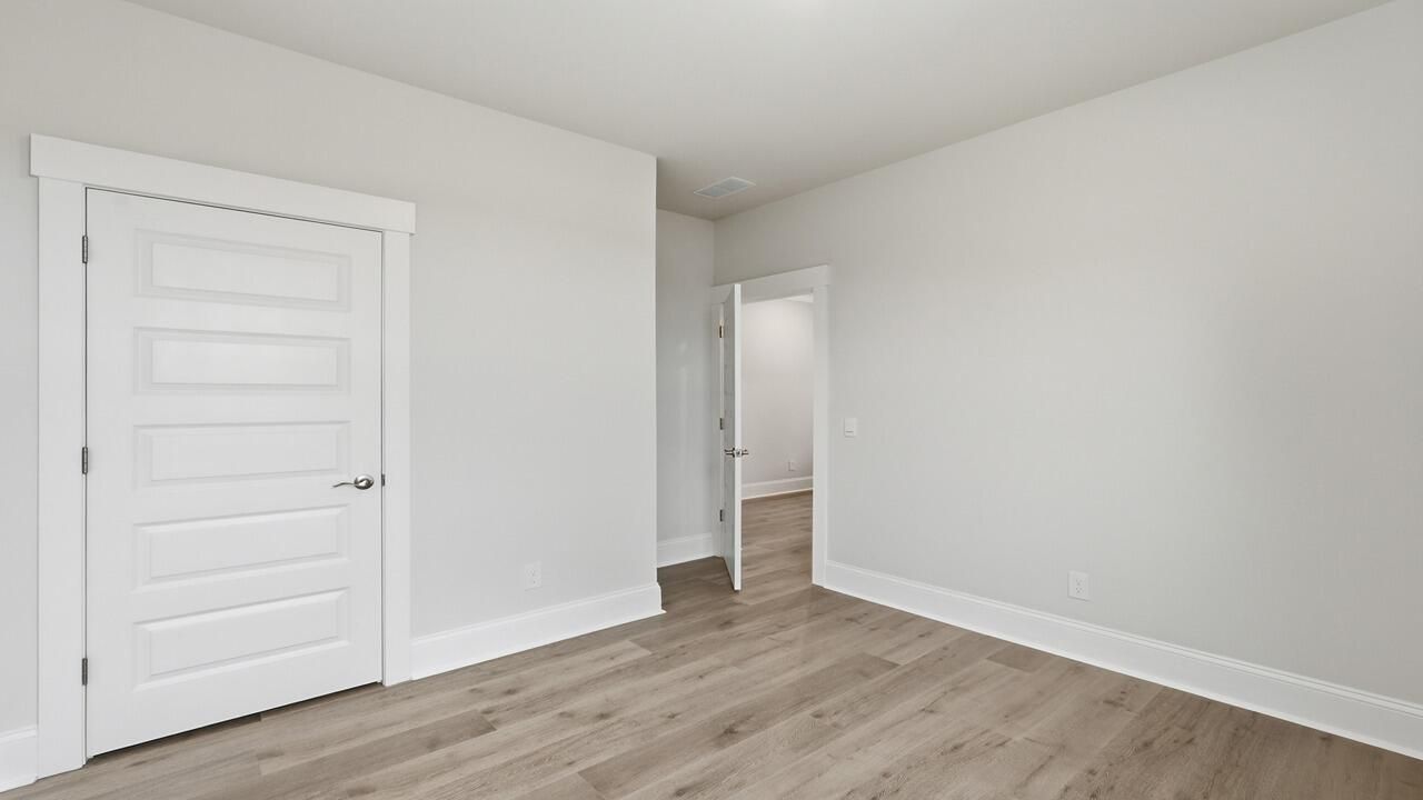 126 Midmills Lane Photo 26