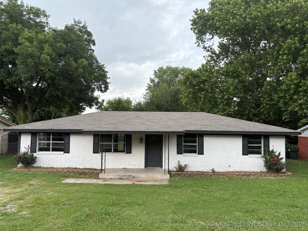 86 Wisteria, Lone Grove, OK 73443