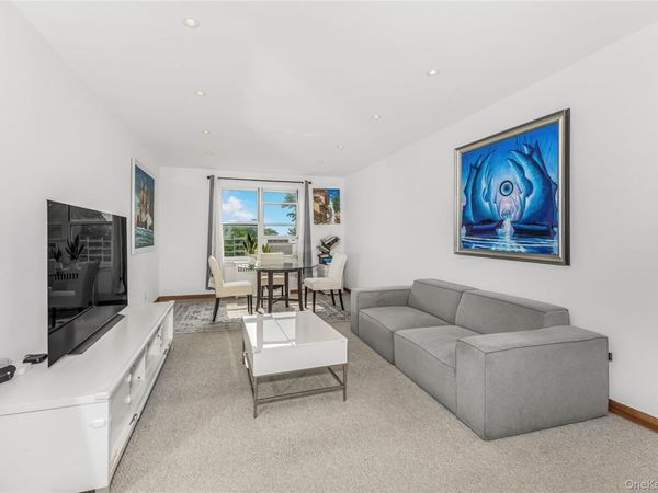 1300 Midland Avenue, Unit C64, Yonkers, NY 10704