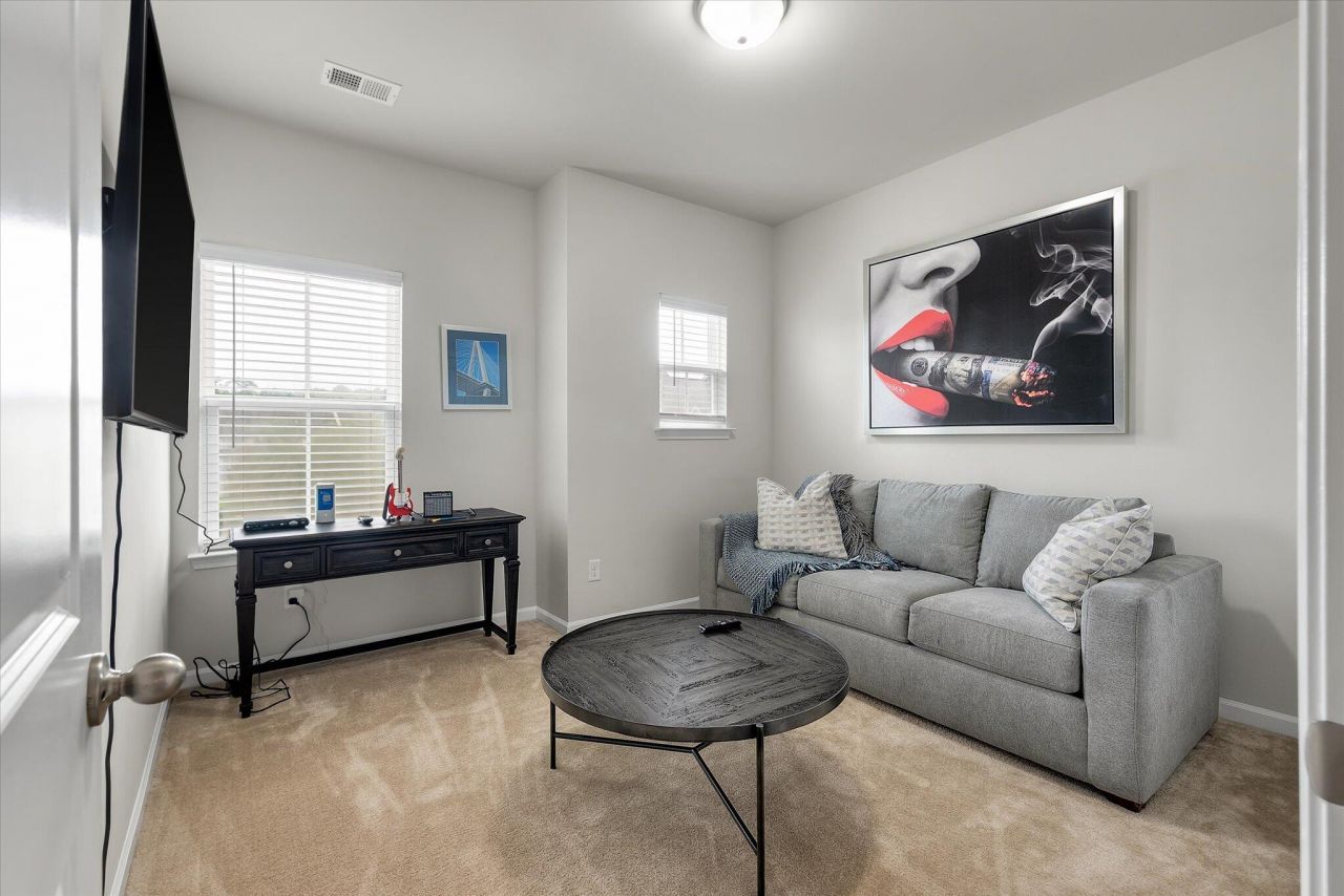 534 Mclernon Trace Photo 24