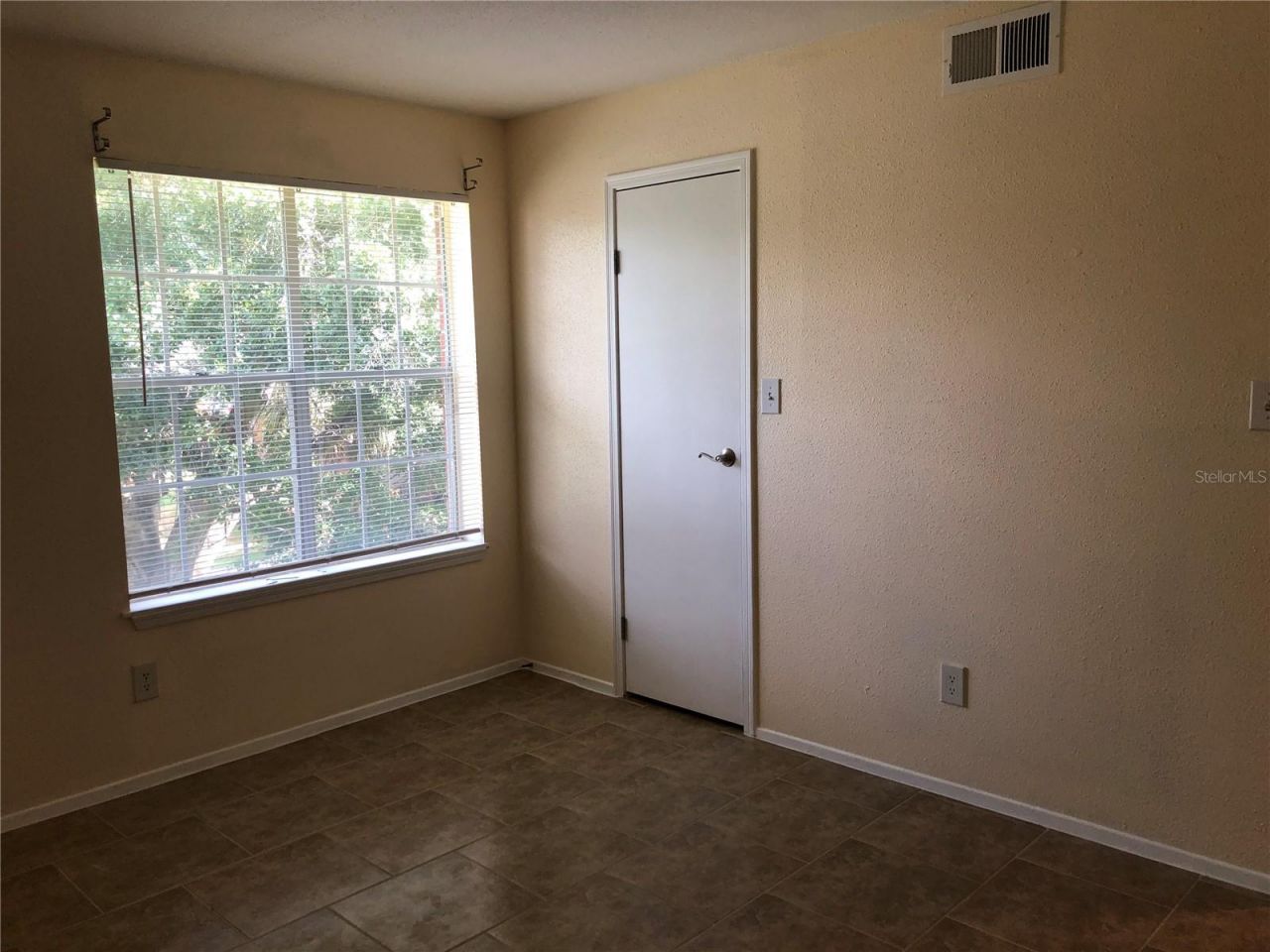 9100 Dr Martin Luther King Jr Street N, Unit 202, Saint Petersburg, FL 33702 Photo