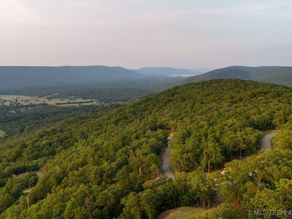 2 Moonshine Drive, Clayton, OK 74536