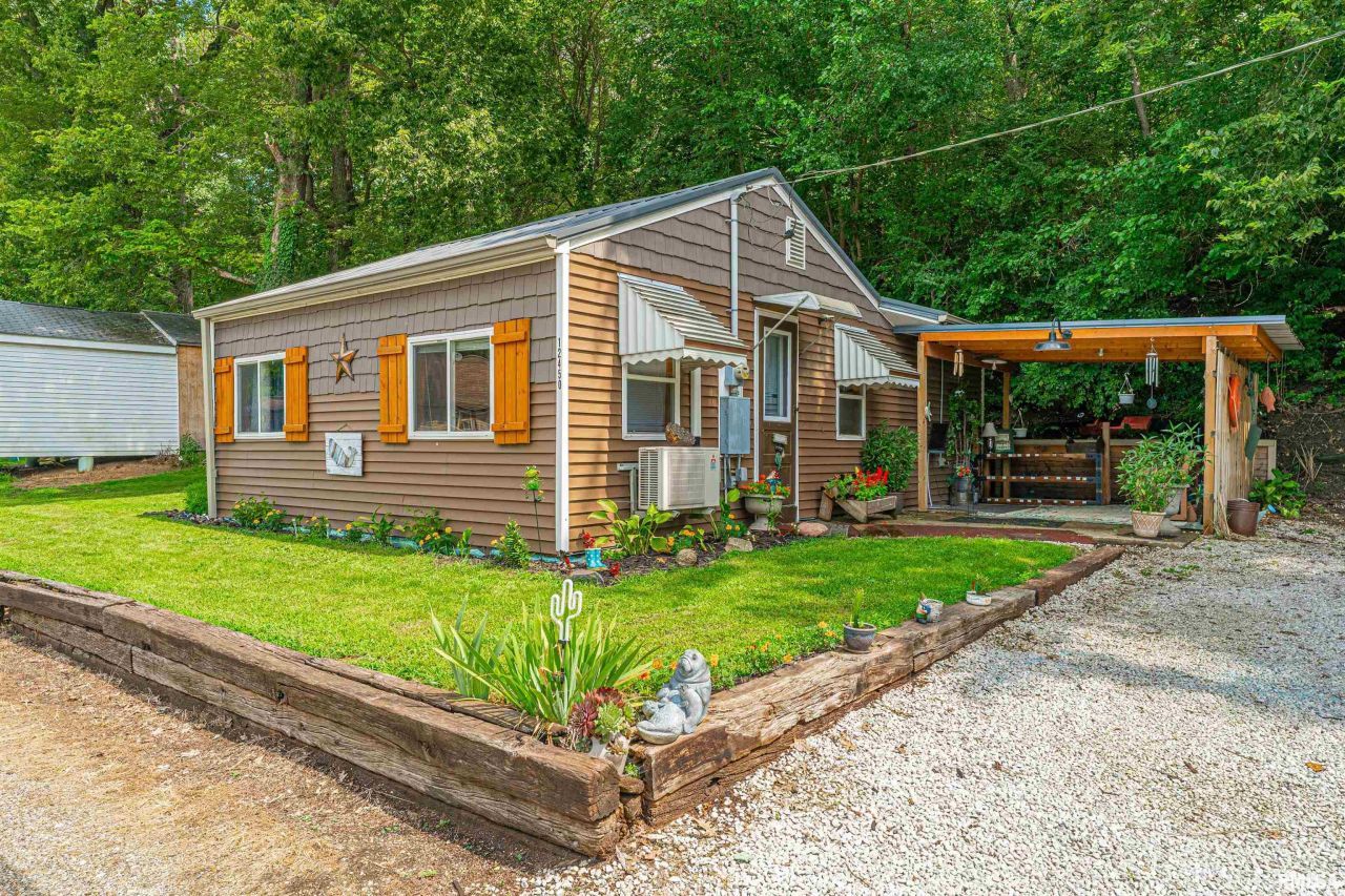 12450 Sunset Drive, Manito, IL 61546 Main Photo