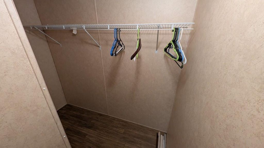 1563 Sc-311 Photo 13