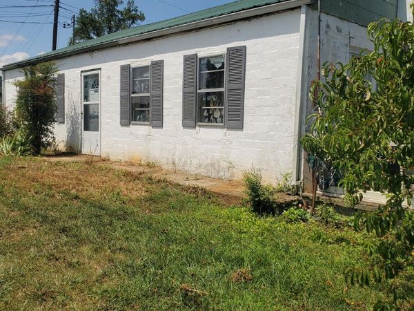 10101 Rutledge Pike, Corryton, TN 37721