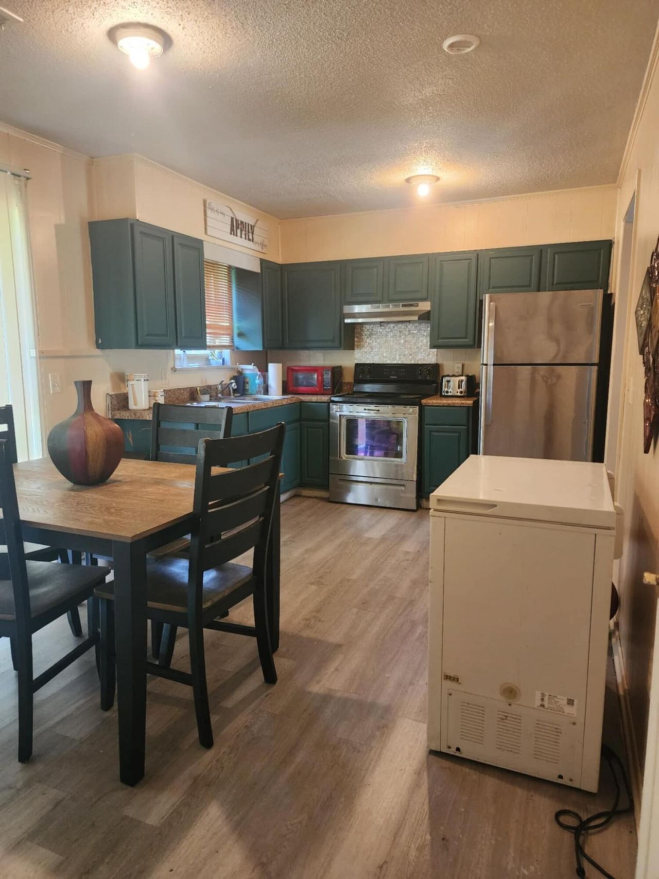 398 Kennedy Road Photo 6