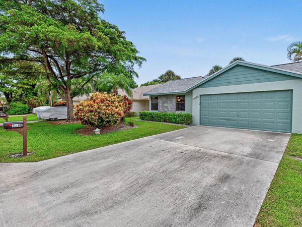 3180 NW 6th Street, Delray Beach, FL 33445