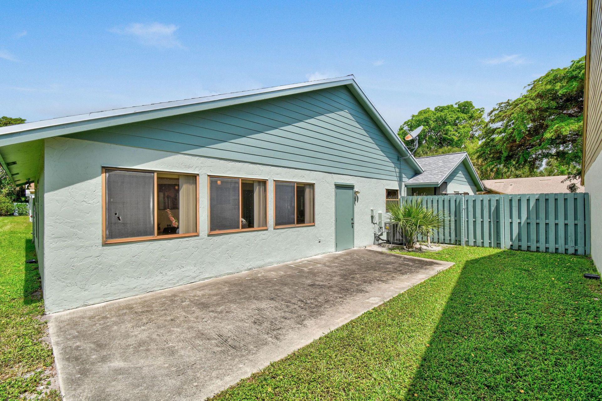 3180 NW 6th Street, Delray Beach, FL 33445 Photo