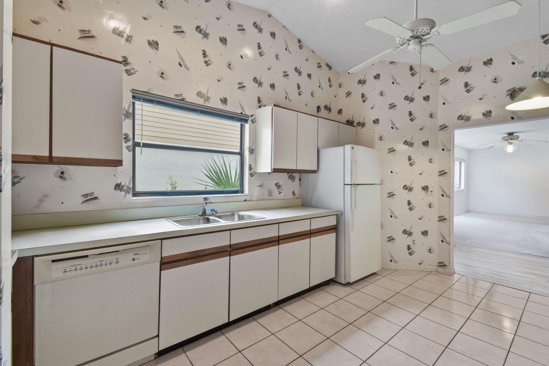 3180 NW 6th Street, Delray Beach, FL 33445 Photo