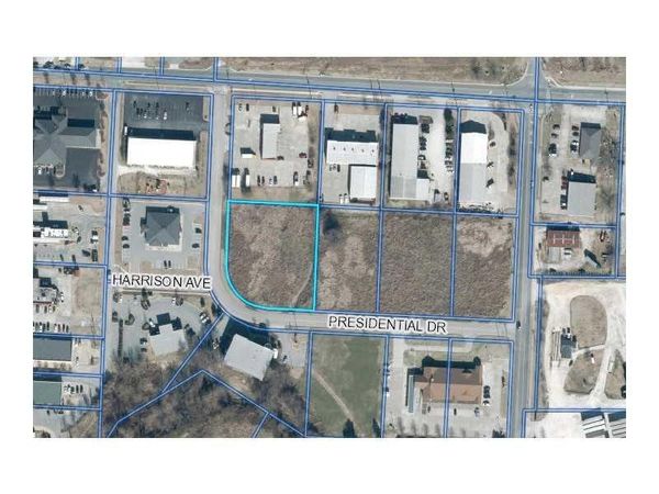 Presidential Drive , Lowell, AR 72745