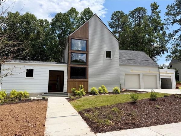 130 Cedarwood Lane, Roswell, GA 30075