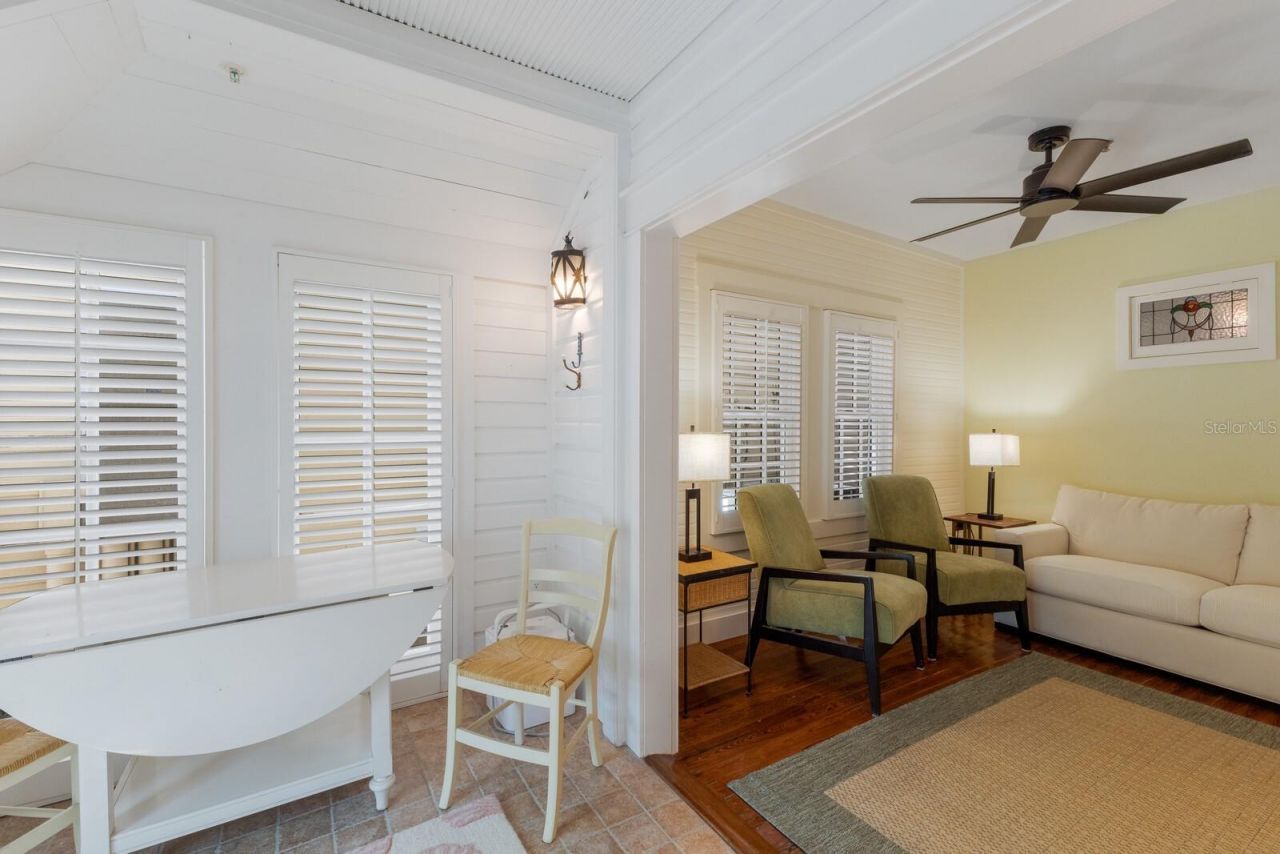370 E Railroad Avenue, Unit 1, Boca Grande, FL 33921 Photo