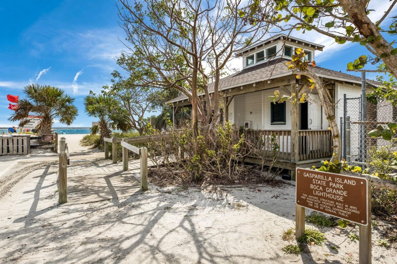 370 E Railroad Avenue, Unit 1, Boca Grande, FL 33921 Photo