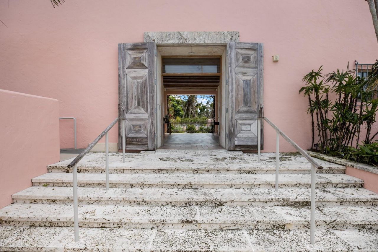 370 E Railroad Avenue, Unit 1, Boca Grande, FL 33921 Photo