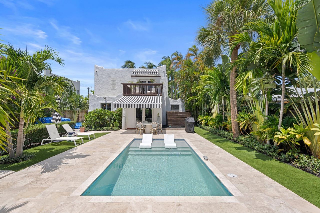 528 32nd Street, West Palm Beach, FL 33407 Photo