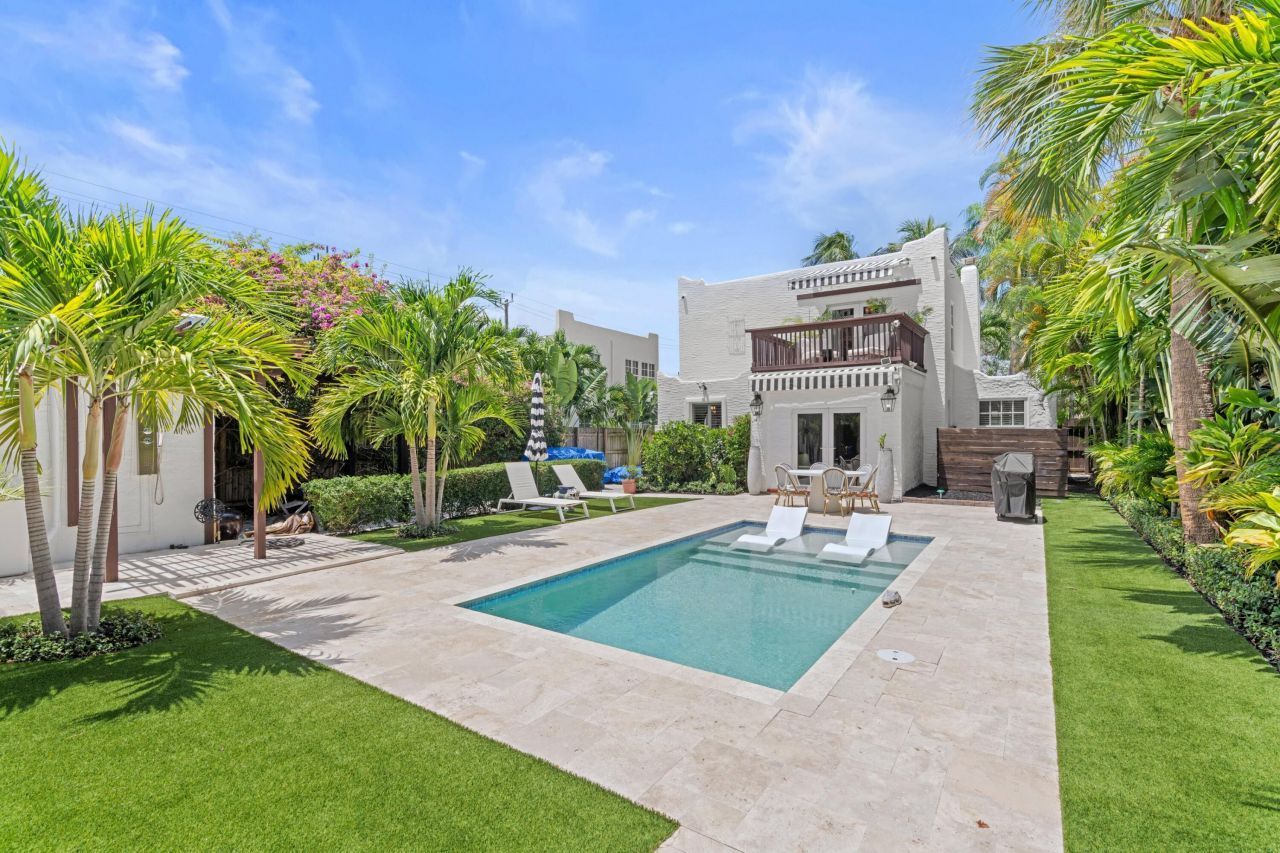 528 32nd Street, West Palm Beach, FL 33407 Photo