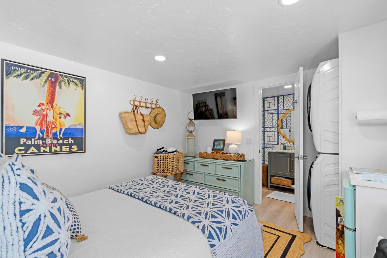 528 32nd Street, West Palm Beach, FL 33407 Photo