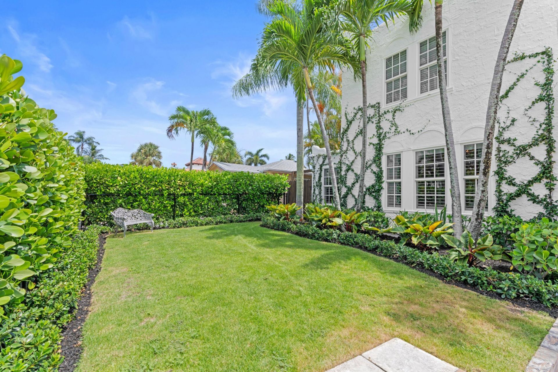 528 32nd Street, West Palm Beach, FL 33407 Photo