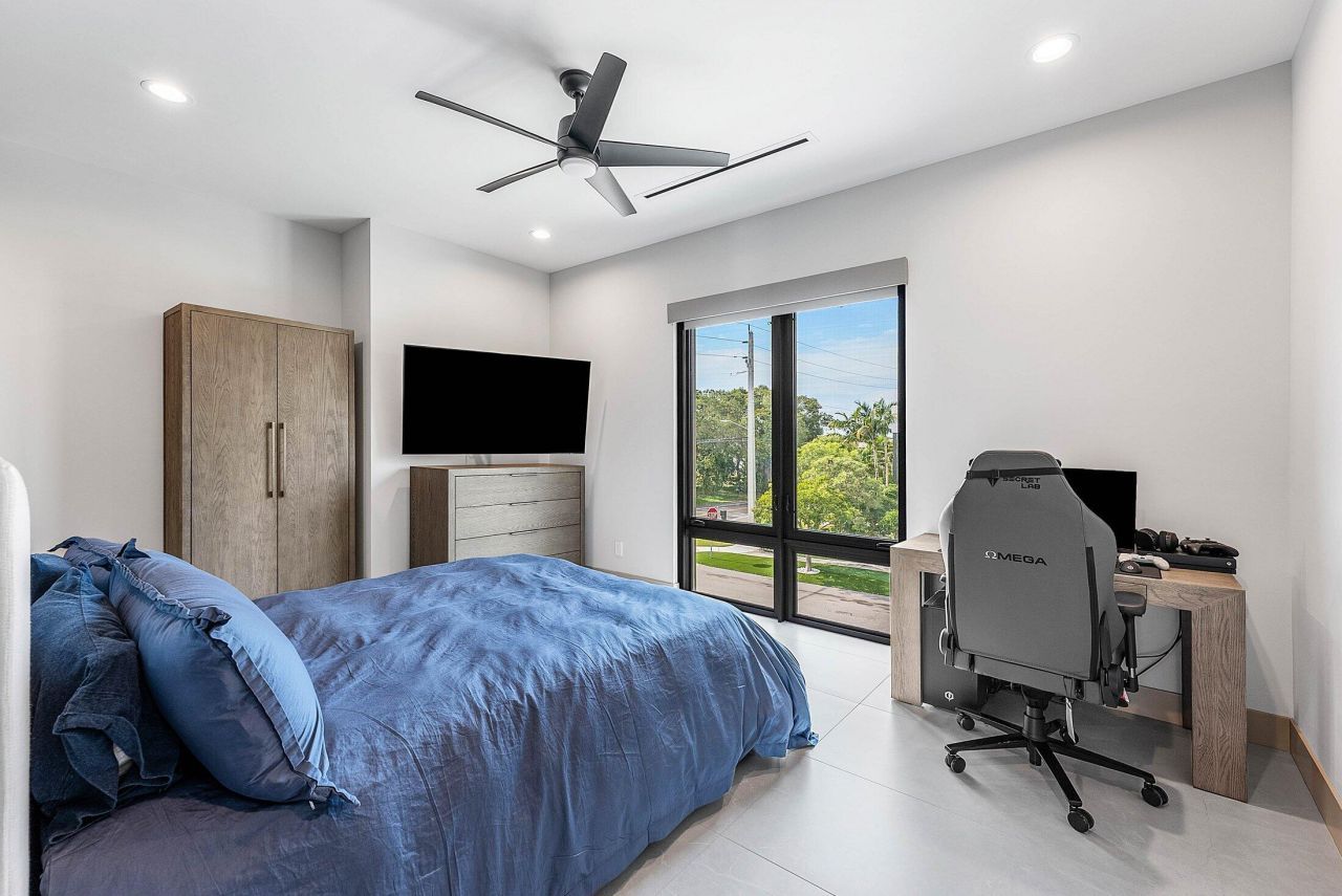 499 NE 4th Street, Boca Raton, FL 33432 Photo